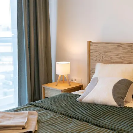 Apartman With Free Garage Parking